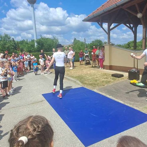 505566687_1189668562911120_5015094504441126195_n